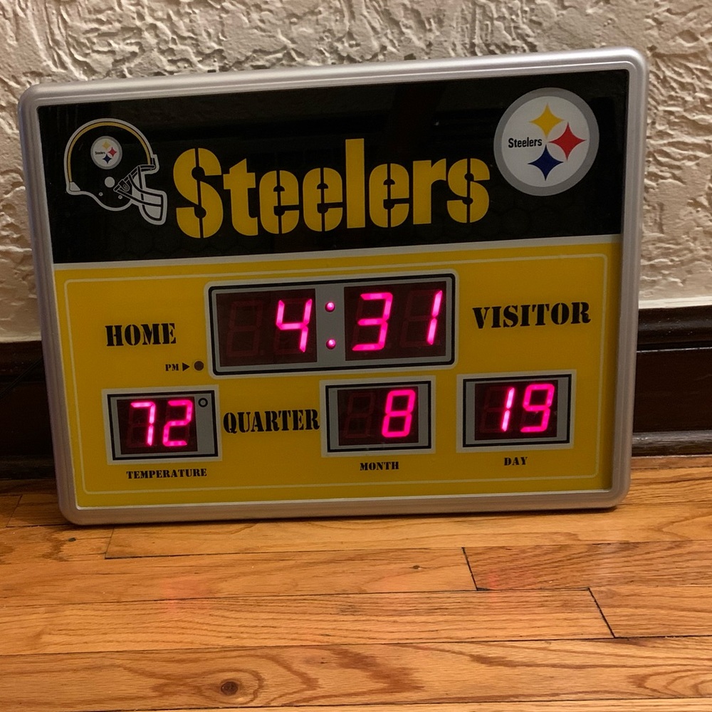 Steelers scoreboard clock